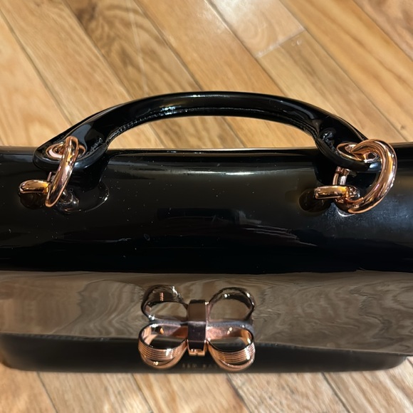 Ted Baker purse - Picture 3 of 7